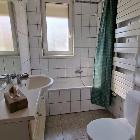 Spacieux Proche Centre-ville דירה *